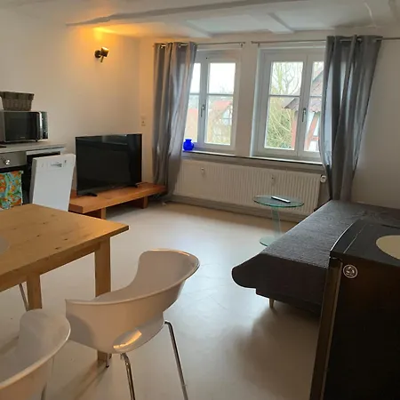 아파트 Ferienwohnung Im Fachwerkhaus Mit Balkon