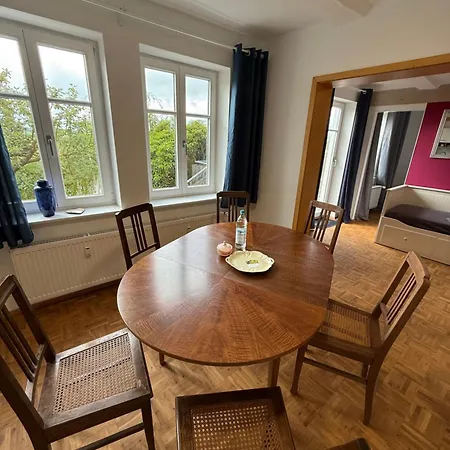 Apartment Im Erdgeschoss Mit Balkon Und Parkplatz Wolfhagen