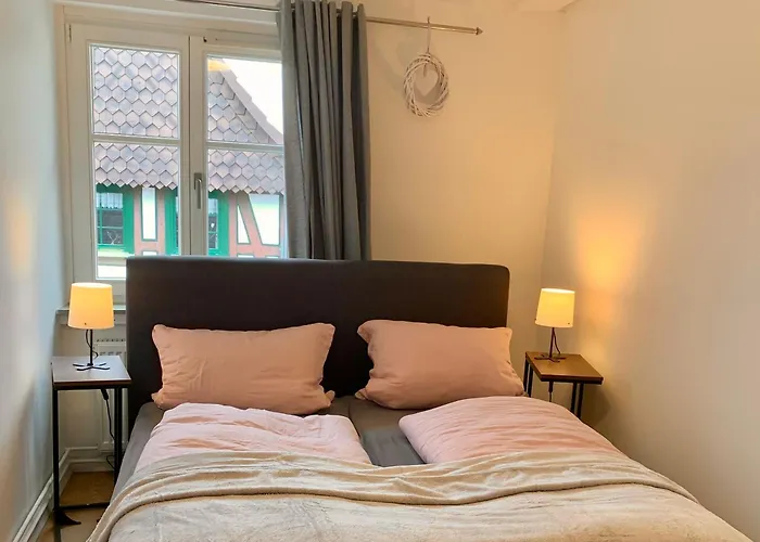 Ferienwohnung Im Fachwerkhaus Mit Balkon * 볼파겐